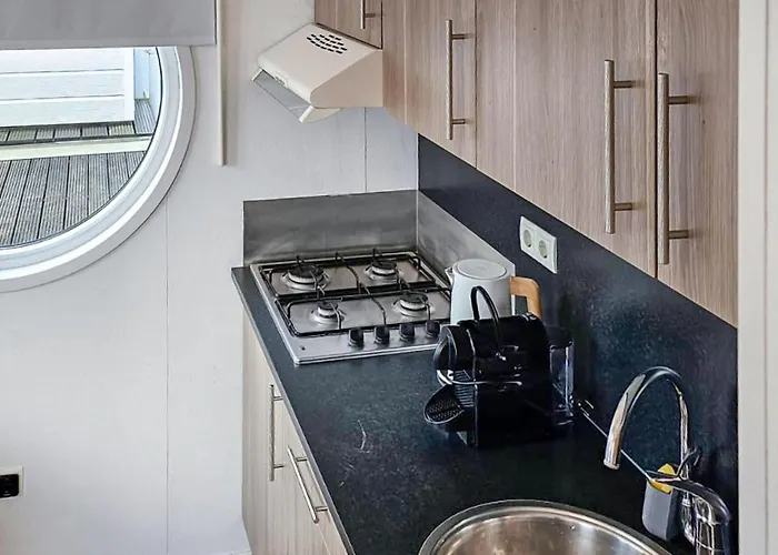 Aquacabin 4* Aalsmeer