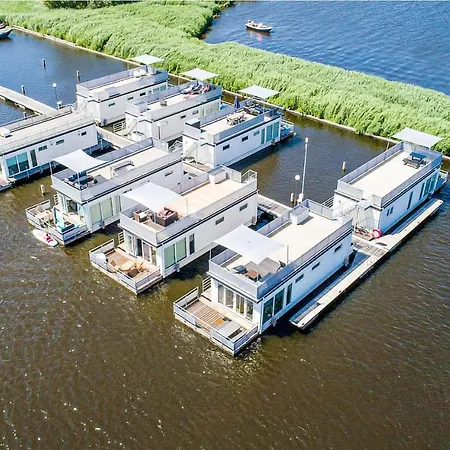 Aquacabin Botel